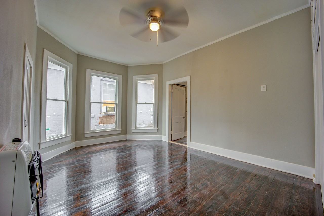 516 S 17th St - Photo 2 of 17