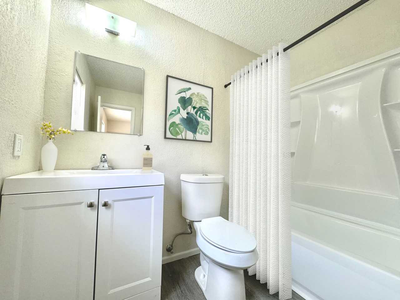 Kirkwood Apartments - Photo 7 of 9