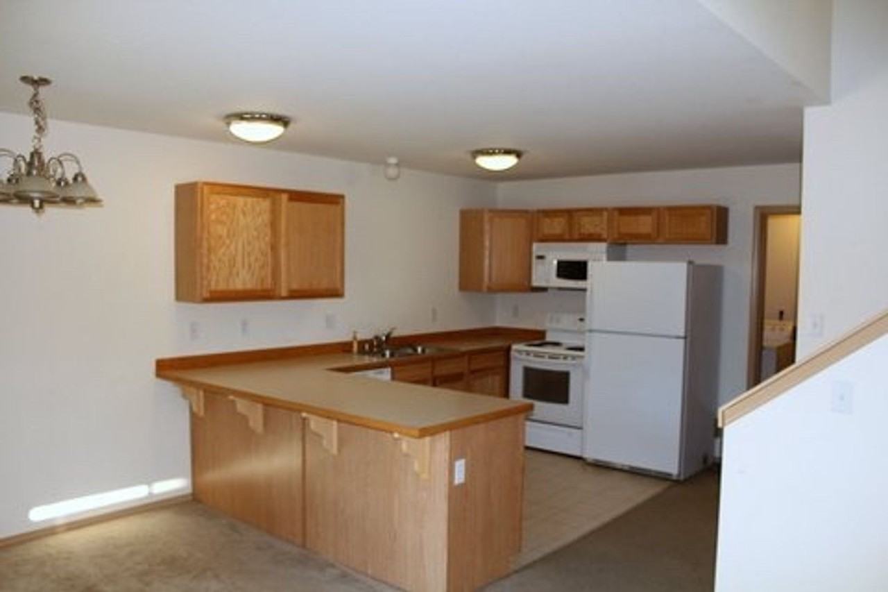 7304 104th St E - Photo 3 of 11