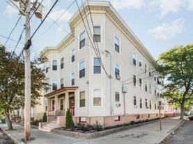 Clean, newly renovated rooming house rooms available for rent (Light St, Lynn) - Photo 1 of 1