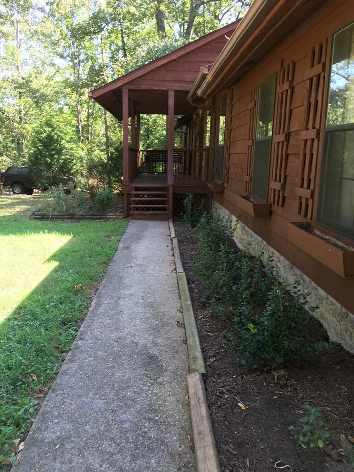 327 Sandy Kaye Rd - Photo 2 of 21