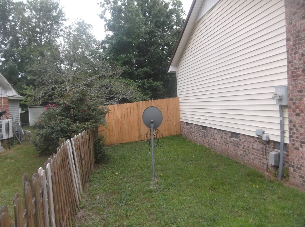 6775 Seaford Dr - Photo 2 of 19