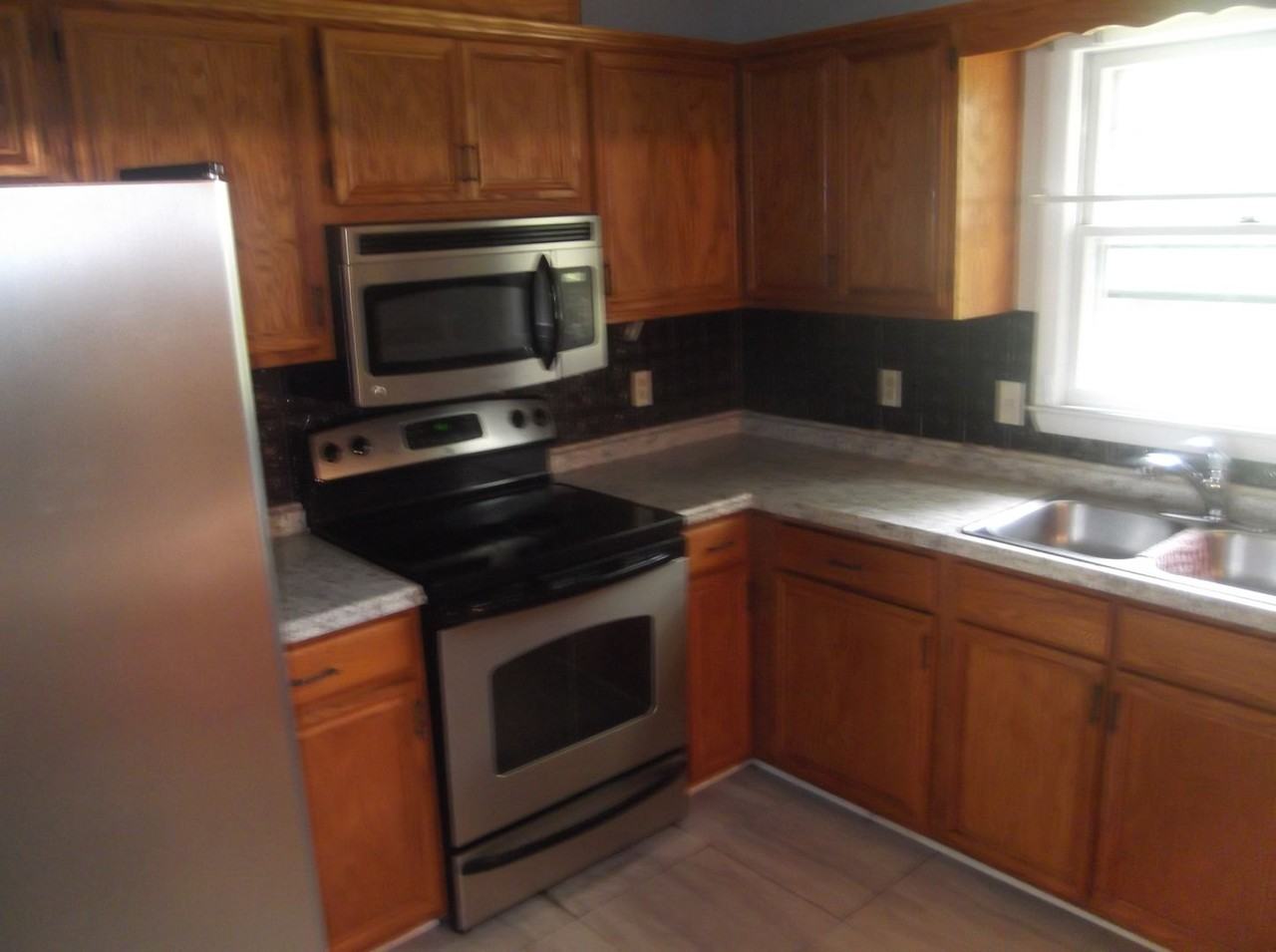 6775 Seaford Dr - Photo 6 of 19