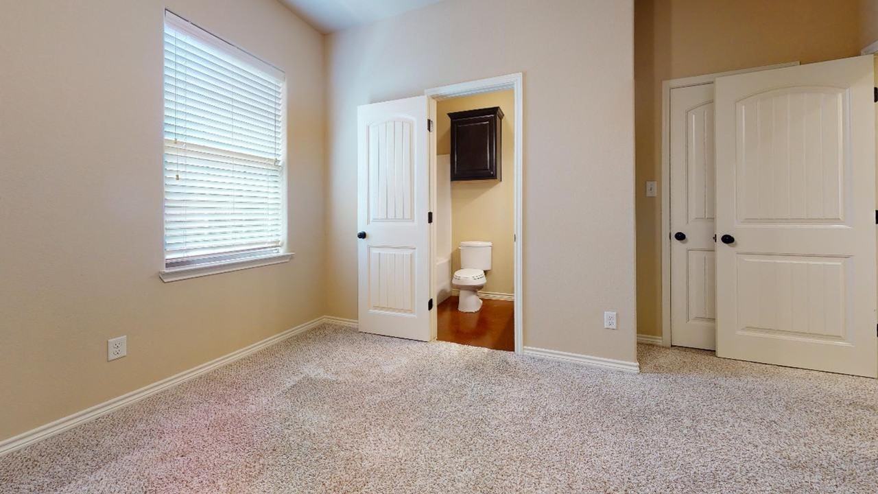 3208 Travis Cole Ave - Photo 7 of 13