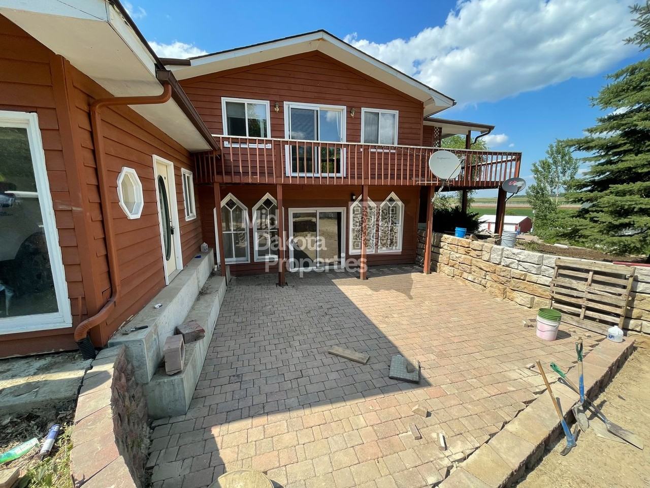 3301 River Bluff Rd - Photo 2 of 28