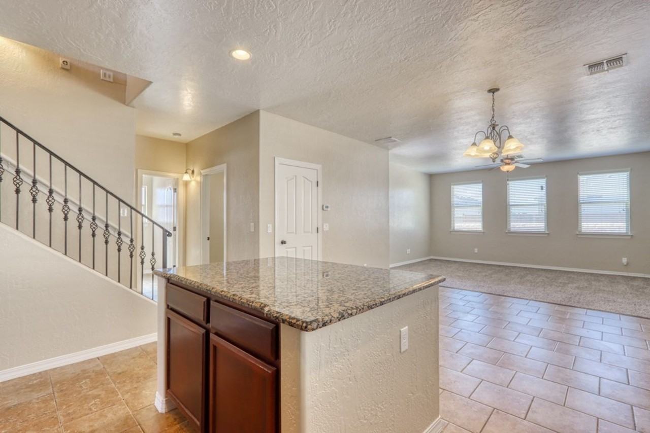 13272 Emerald Glen St - Photo 6 of 50