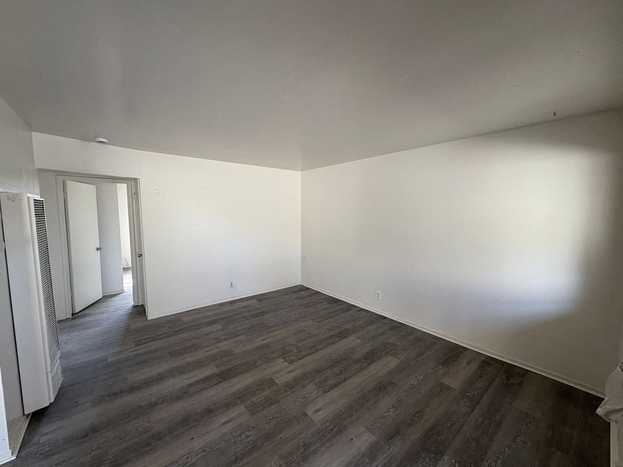 427 S I St - Photo 3 of 14