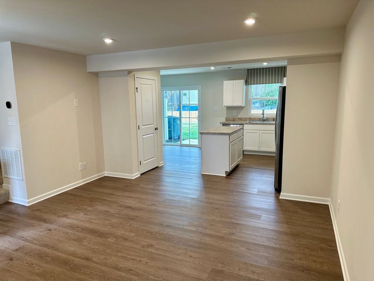 1124 Canterbury Ridge Rd - Photo 2 of 18