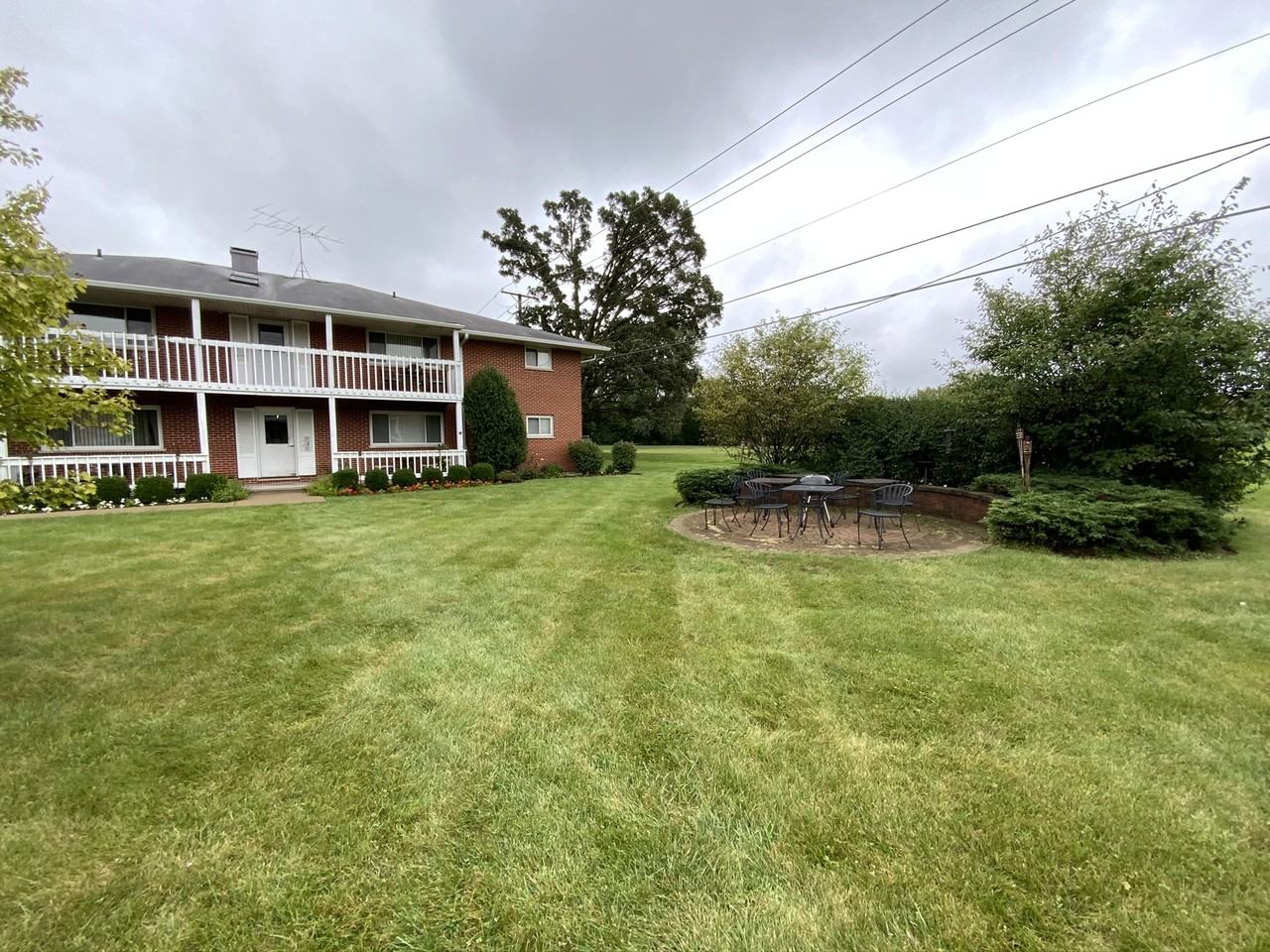 1902-1904 N Seminary Ave - Photo 7 of 13