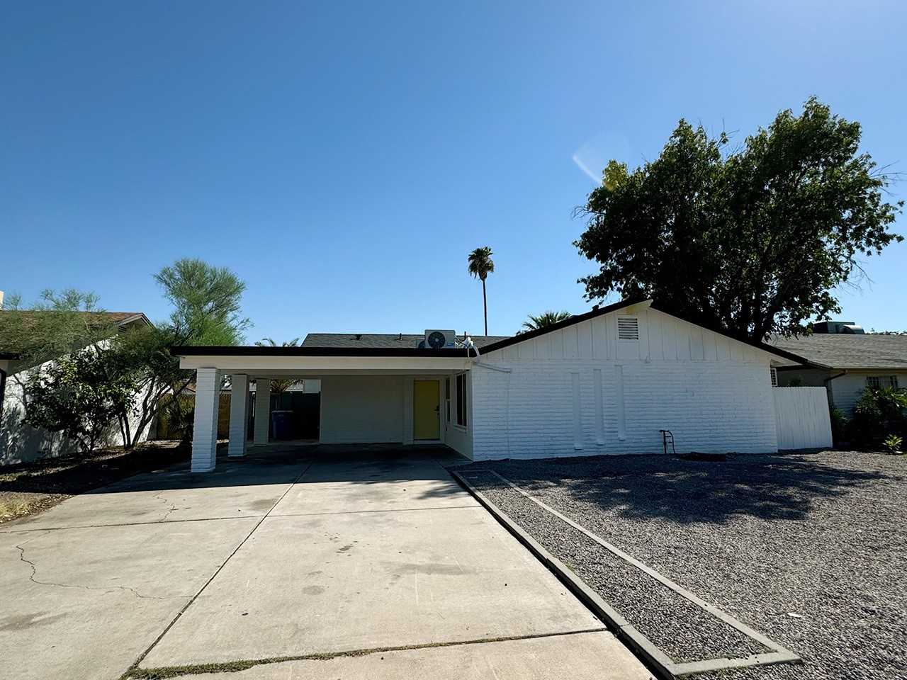 3327 West Cholla Street - Photo 3 of 36