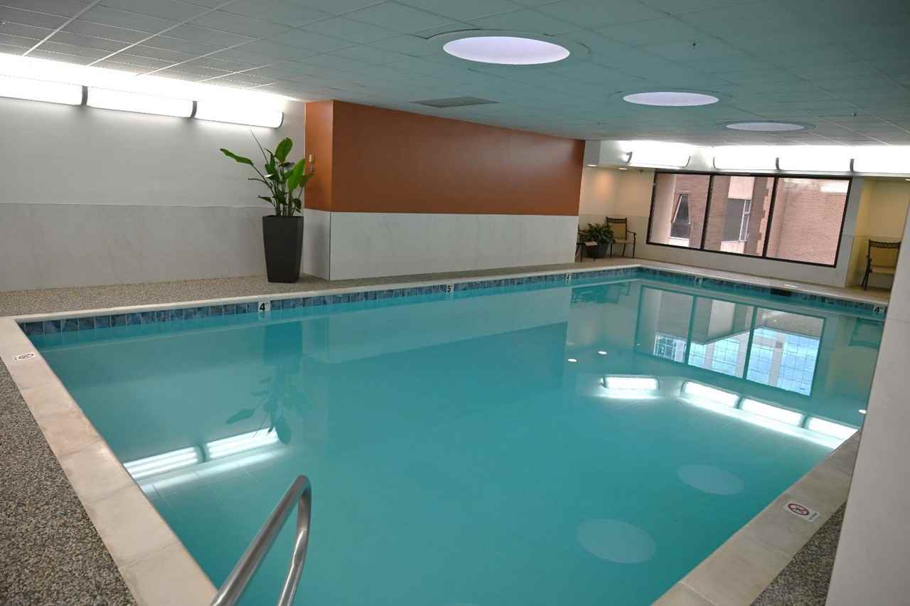 48 W Broadway - Photo 5 of 14