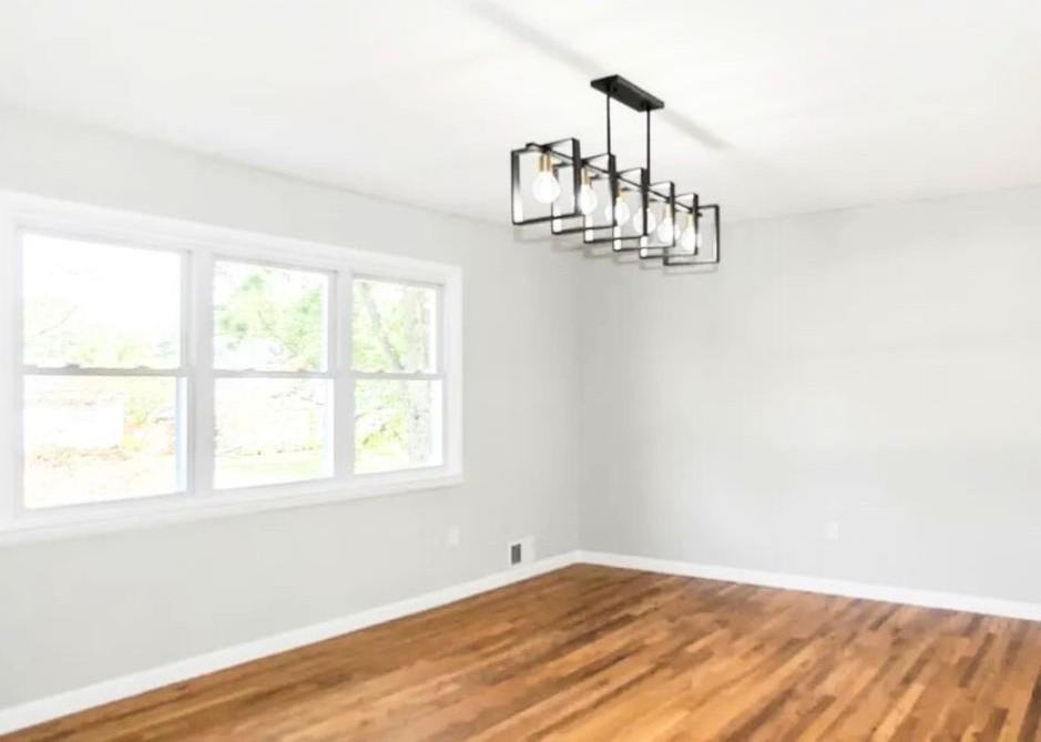 37 Cory Dr