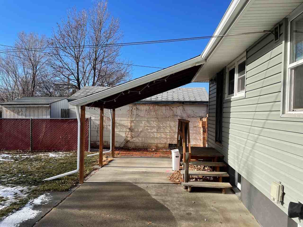 1330 Avenue F - Photo 3 of 11