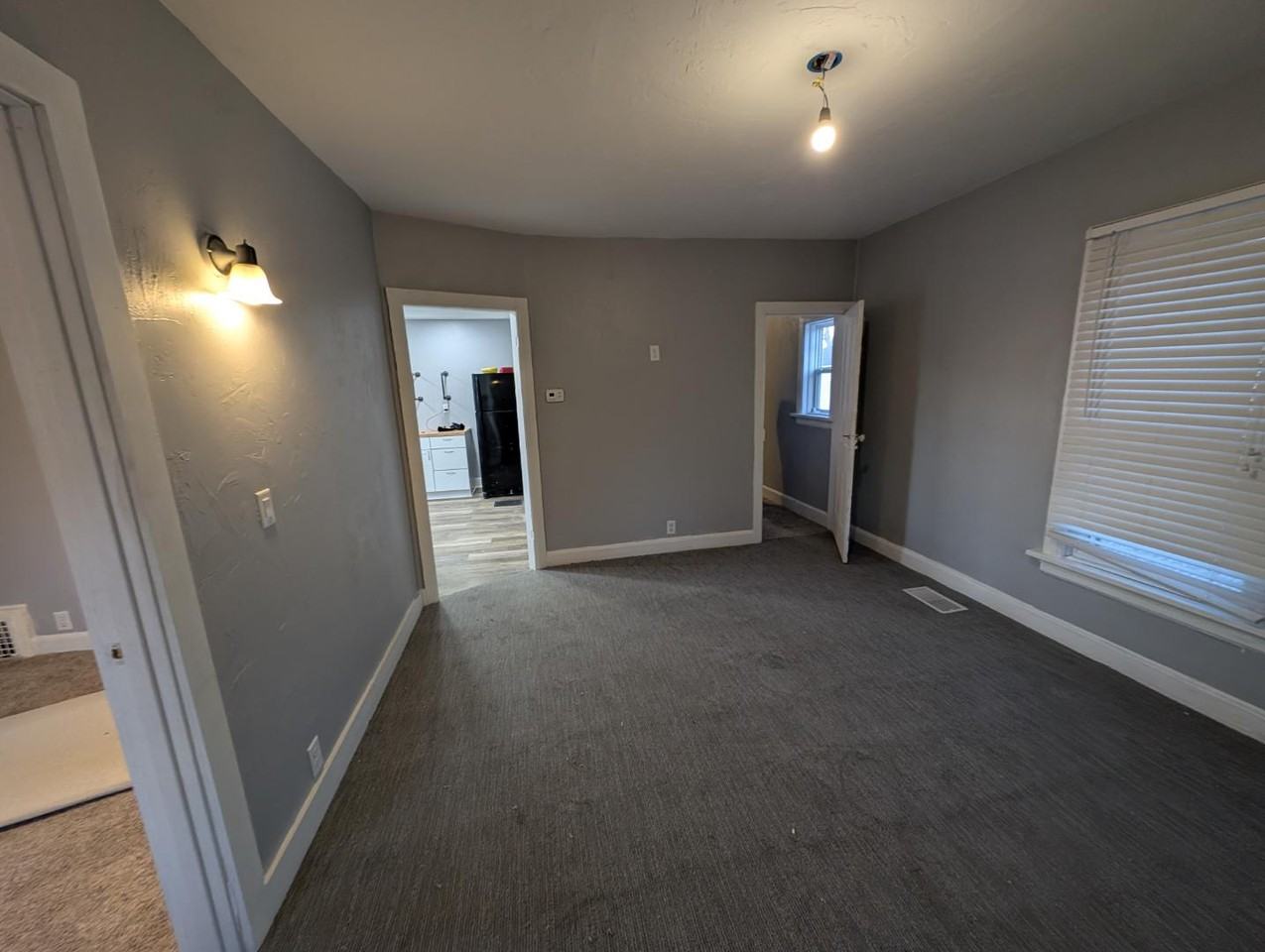 2202 Jackson St - Photo 5 of 10