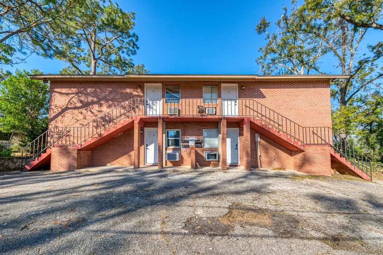 1420 Melvin St - Photo 6 of 8