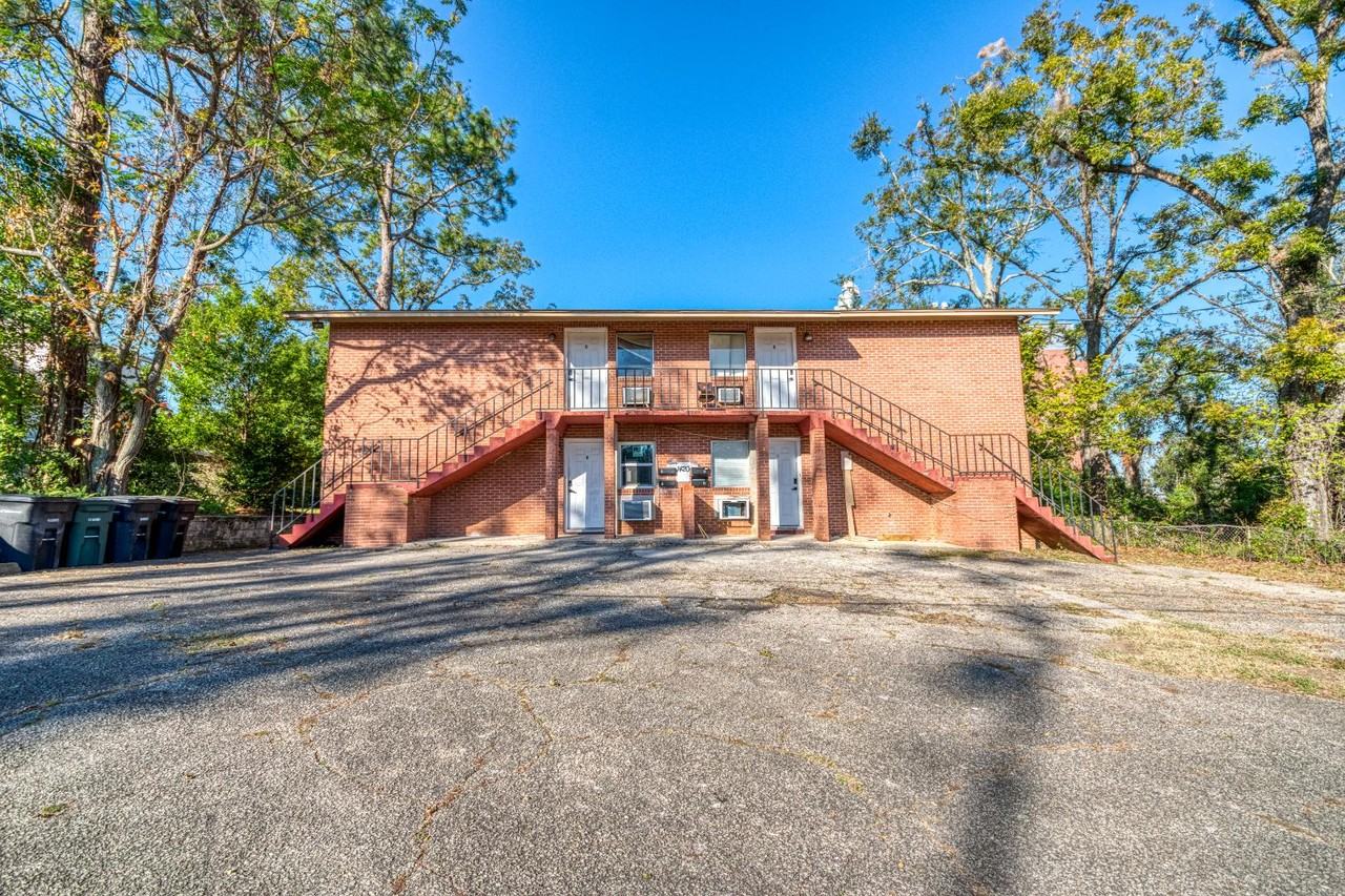 1420 Melvin St - Photo 7 of 8