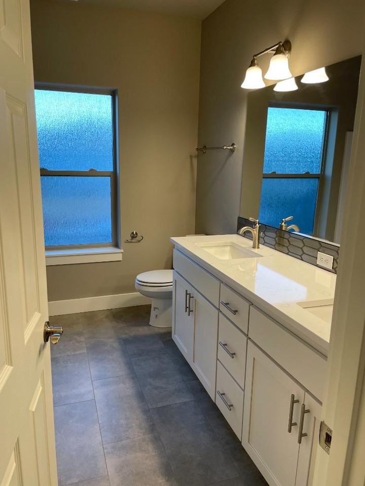 20568 Rolen Ave - Photo 7 of 8