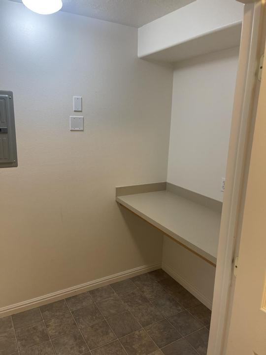 3365 N Ridge Loop W - Photo 7 of 11