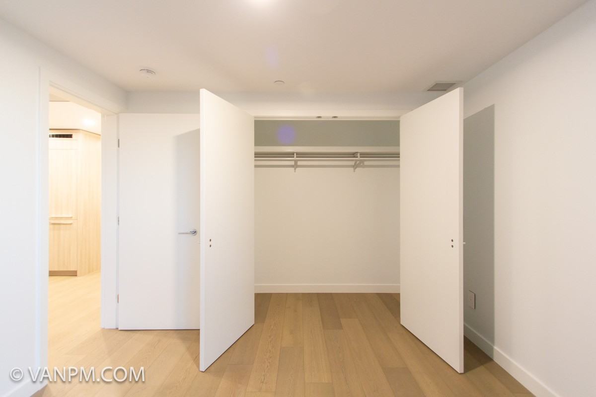 15165 Thrift Avenue - Photo 12