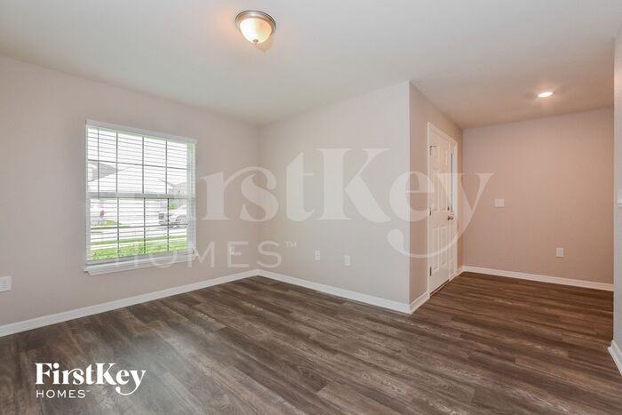 1031 Corso Dr - Photo 2 of 15