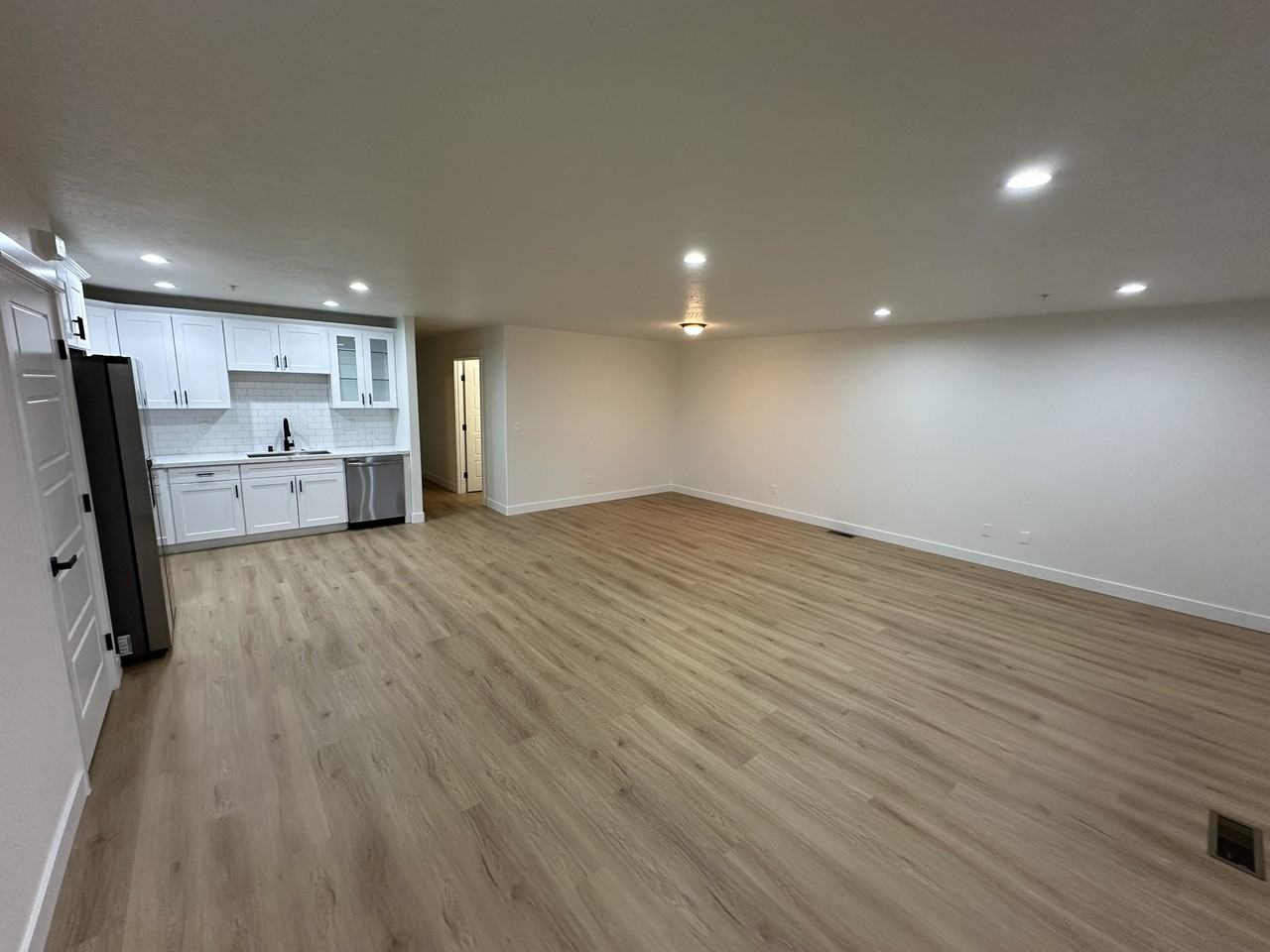 1254 11th St #A - Photo 2 of 11