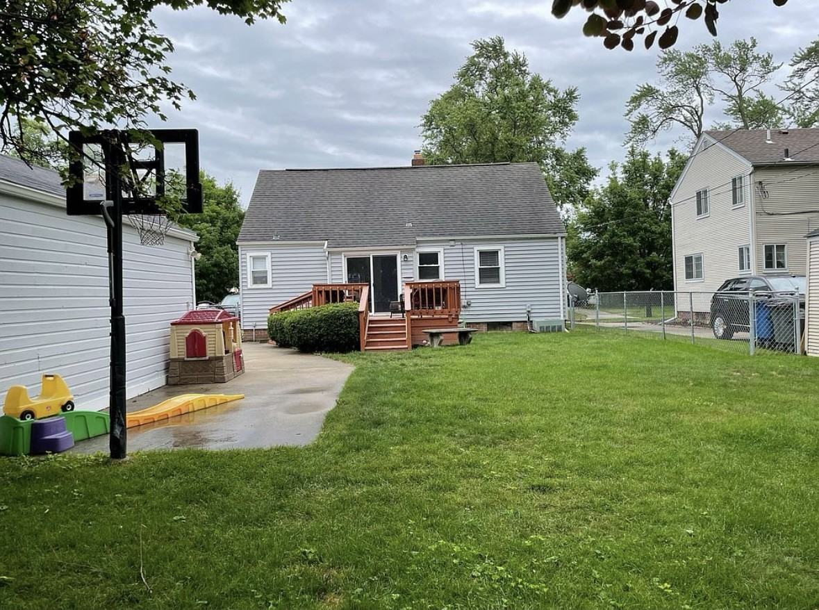 1840 Winston Blvd #NA - Photo 2 of 17