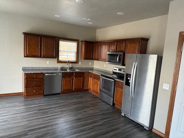 804 Briarbrook Dr #B - Photo 2 of 3