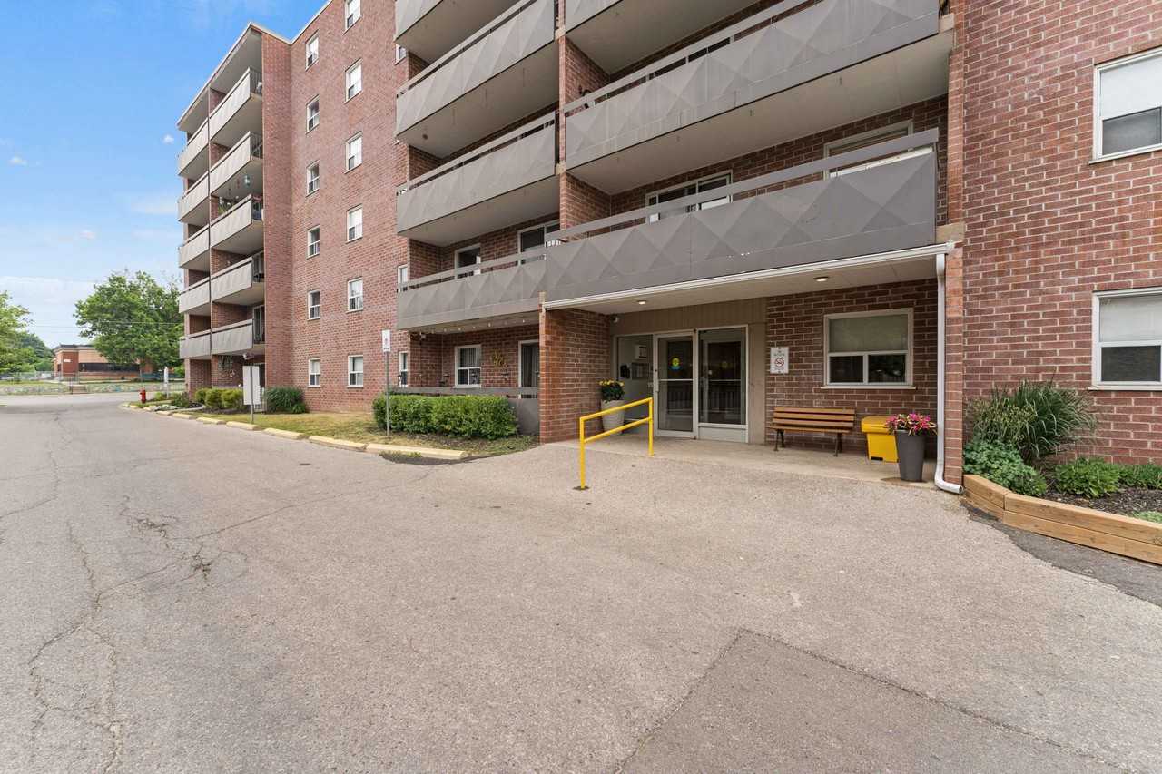 Parkview Heights Apartments - Photo 5 of 27