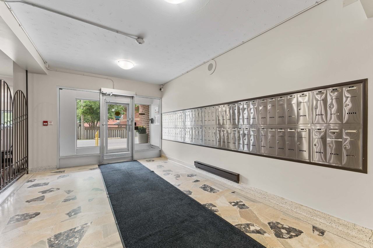 Parkview Heights Apartments - Photo 7 of 27