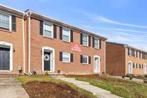 featured image of S Eagle Creek Dr