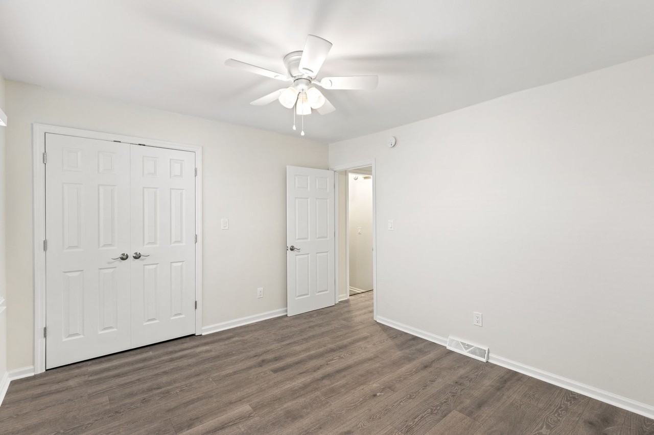 S Eagle Creek Dr - Photo 2 of 21