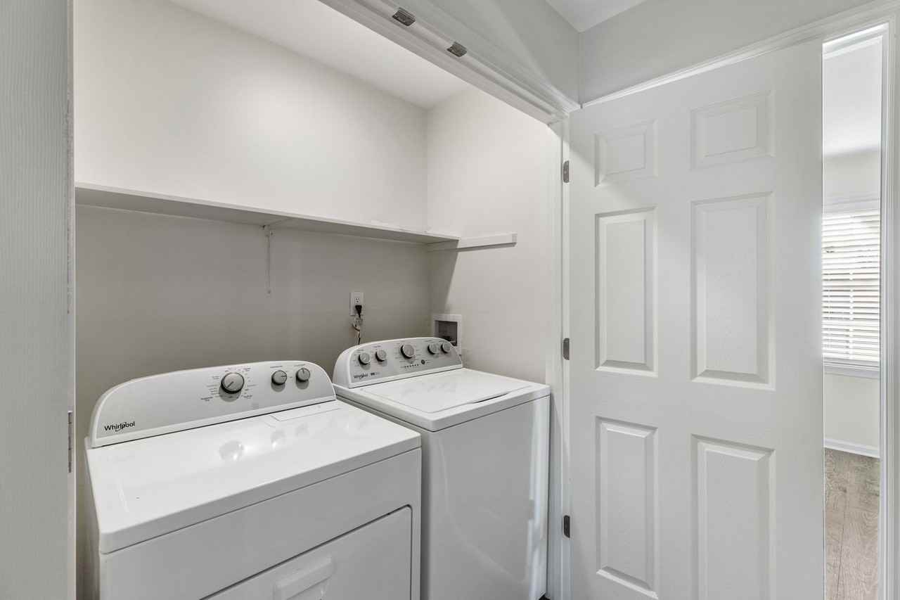 S Eagle Creek Dr - Photo 3 of 21