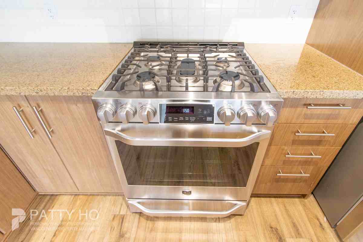 2289 Yukon Crescent #1608 - Photo 7 of 23