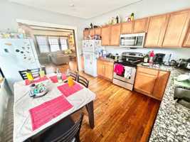 featured image of 504 Catherine St