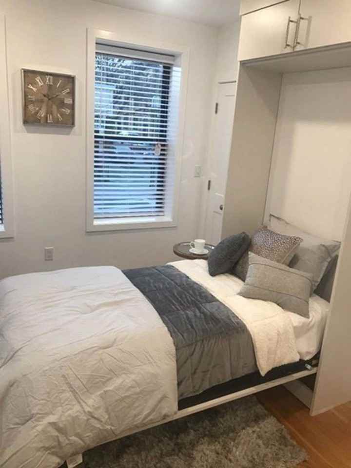 BOSTON COMFORT SUITES - Photo 5 of 31