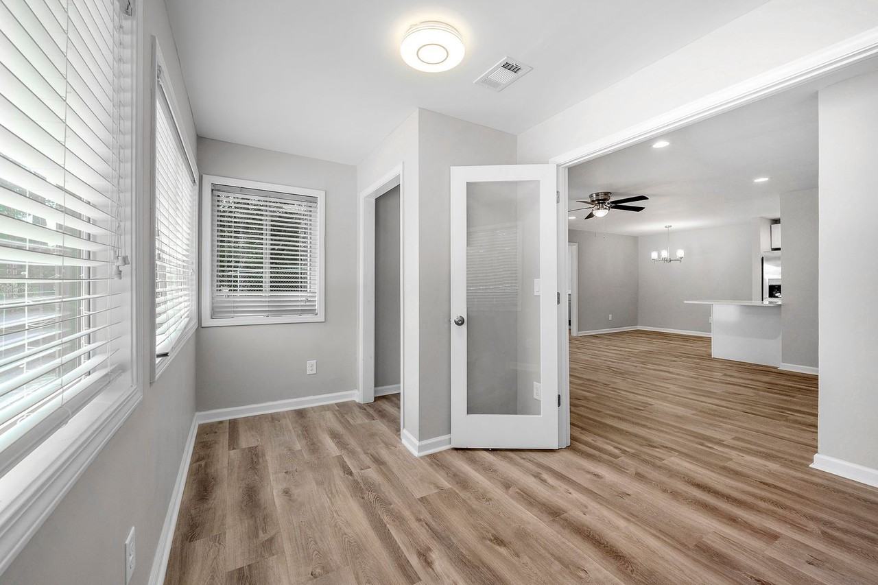 4820 W Park Cir - Photo 6 of 16