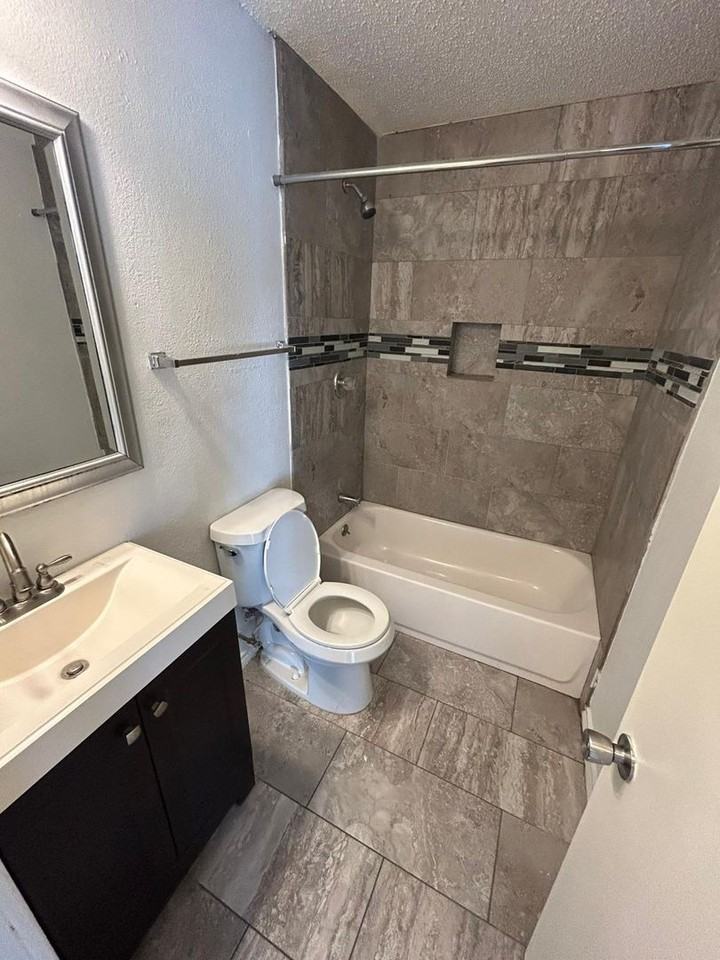 3408 Poplar Springs Ln - Photo 5 of 17