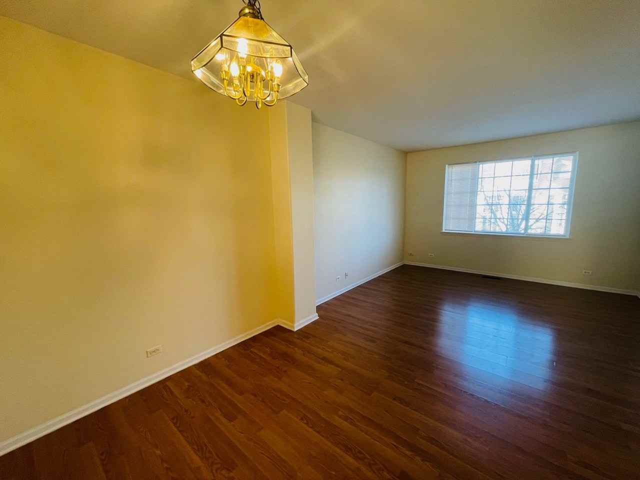 2244 Daybreak Dr - Photo 3 of 12