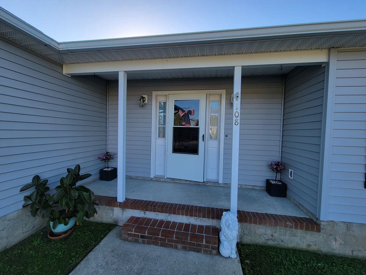 108 Annie Rd - Photo 2 of 20
