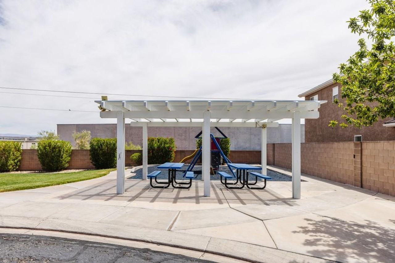 2930 E 450 N #F15 - Photo 2 of 3