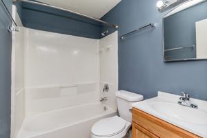 featured image of 402 Lawrence Pl