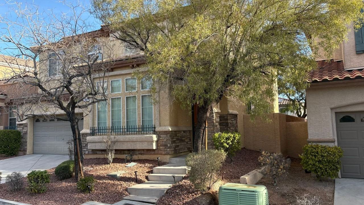 564 Tecate Valley St - Photo 2 of 26