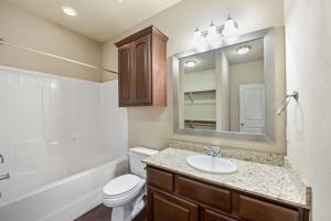 featured image of 524 Forest Dr