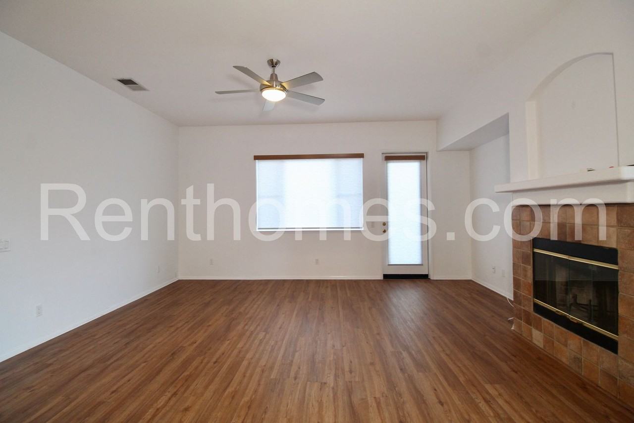 11309 E San Raphael Driveway - Photo 3 of 35