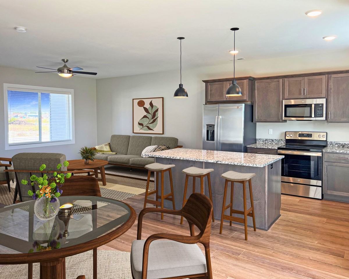 Cedar Tri Plex - Photo 2 of 12