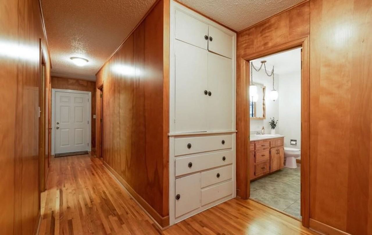 608 N Washington St - Photo 5 of 19