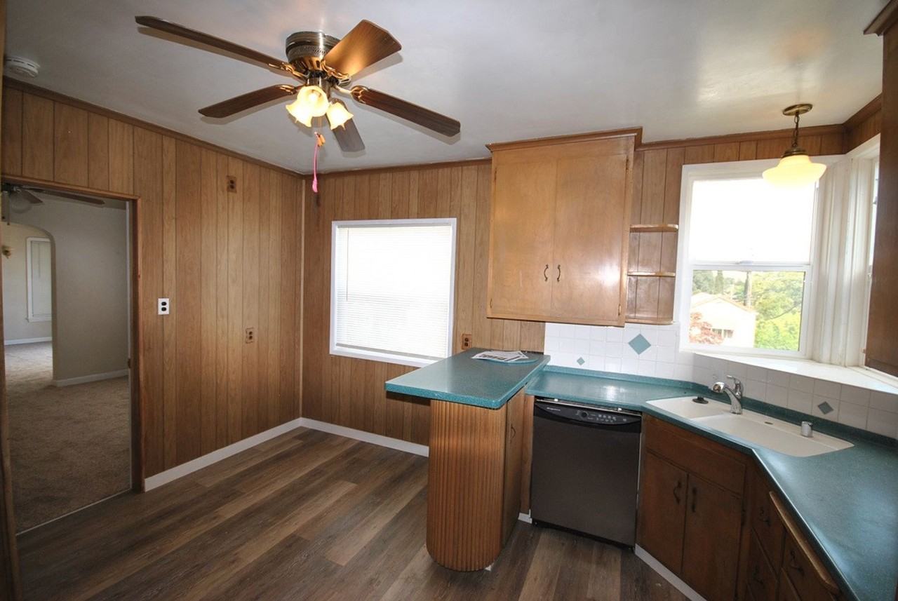 151 Mountain View Ave - Photo 6 of 21