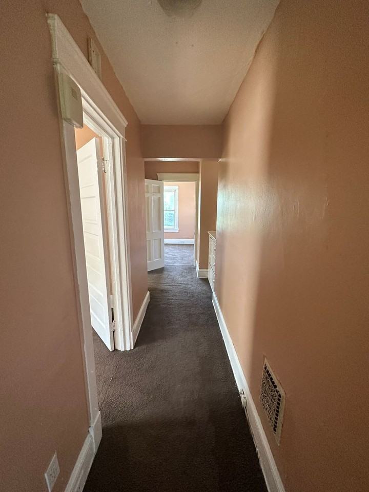 611 E 125th St - Photo 7 of 9