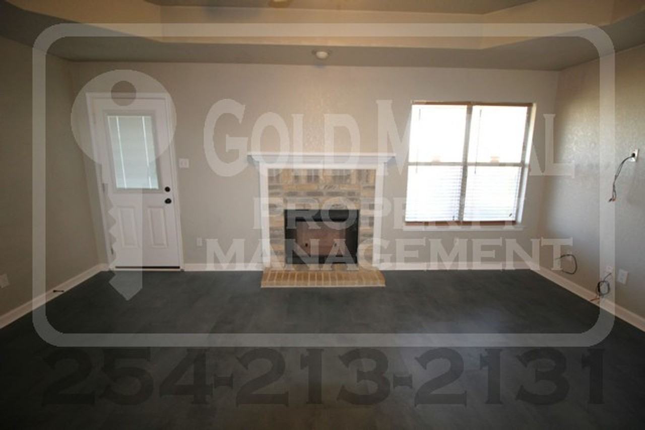 603 Lisa Ln - Photo 6 of 35