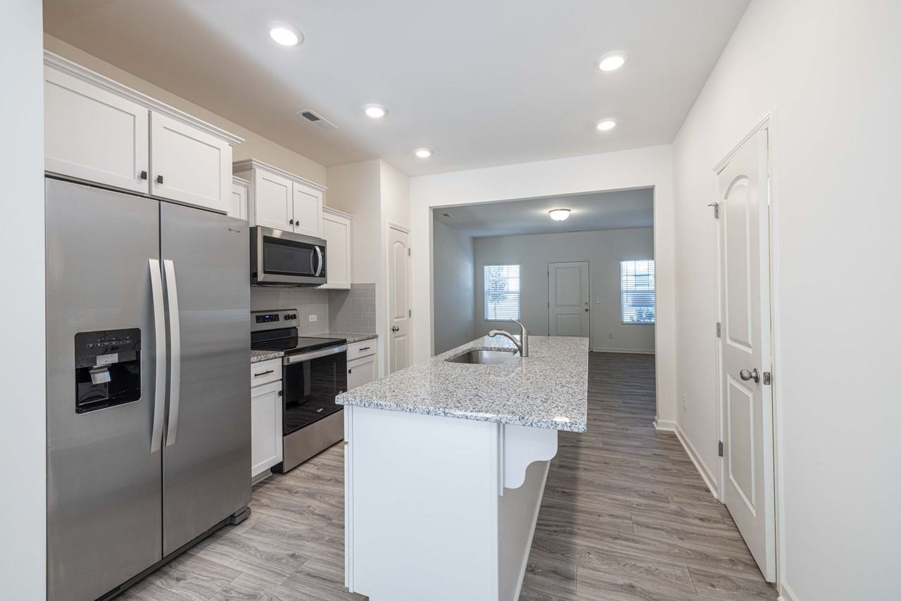 978 Anchor Way - Photo 6 of 19